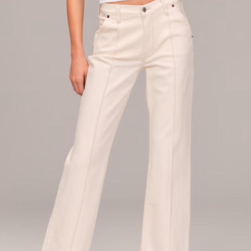 Abercrombie & Fitch Cream Colored Jeans
